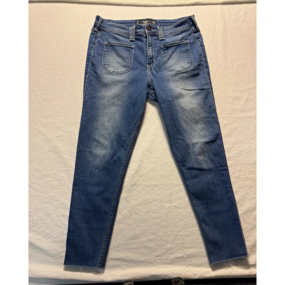 Hollister High Rise Crop Jeans Women’s 11 W30 Blue Denim Raw Hem Patch Pockets